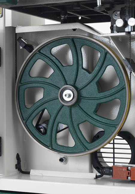 Pilarka taśmowa do drewna Sabre300