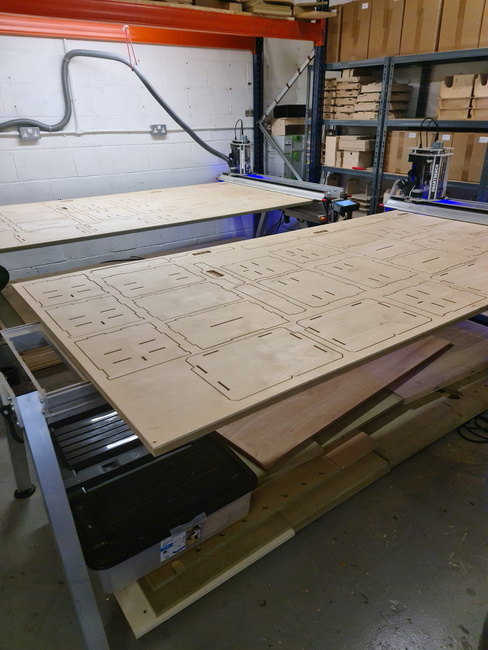 Frezarka CNC 1250x2500 mm SmartBench PrecisionPro