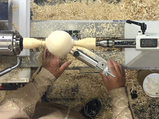 Przyrząd do toczenia kul Paul Howard