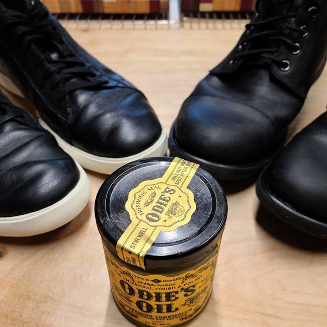 Olej uniwersalny do wykańczania powierzchni Odie’s – 266 ml