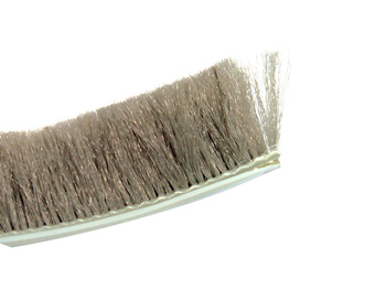 Uszczelka szczotkowa 12 mm do moskitiery, samoprzylepna - 1 mb.