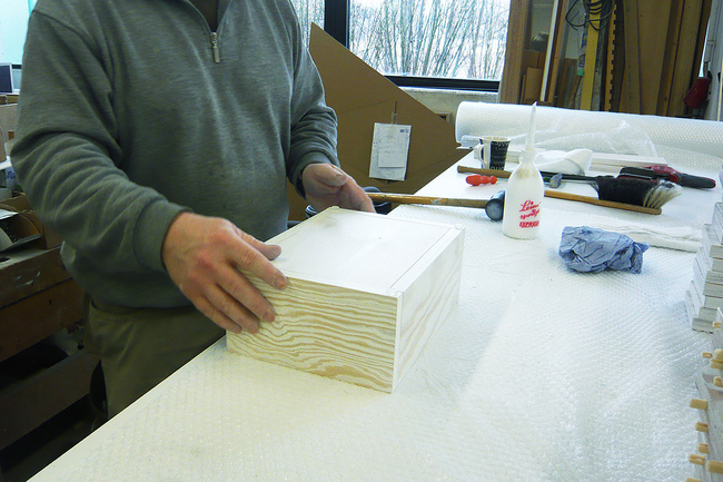 Kołek meblowy Ø6 x 28 mm z tworzywa sztucznego KNAPP – 50 szt.