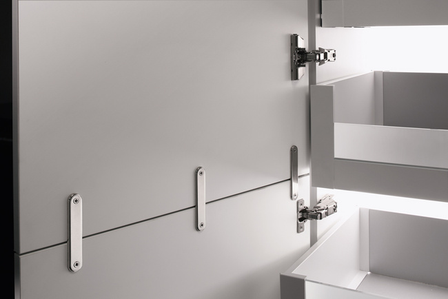 Płytka do łączenia frontów meblowych 105 mm