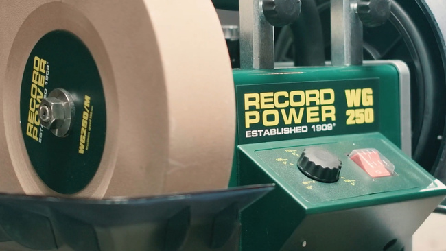 Ostrzarka wodna, wolnoobrotowa z osprzętem WG250