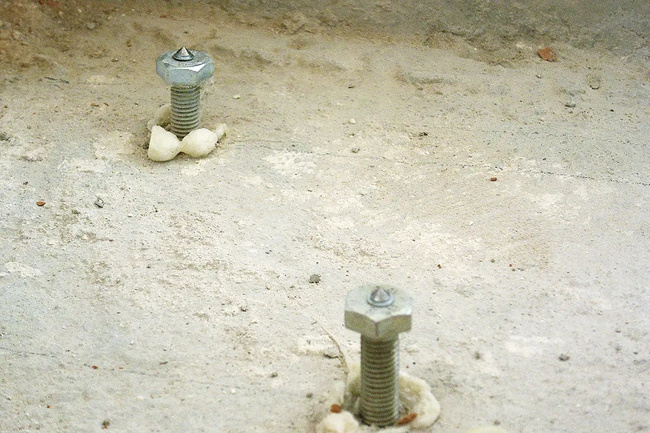 Klej poliuretanowy, budowlany PM+ KNAPP- 310 ml