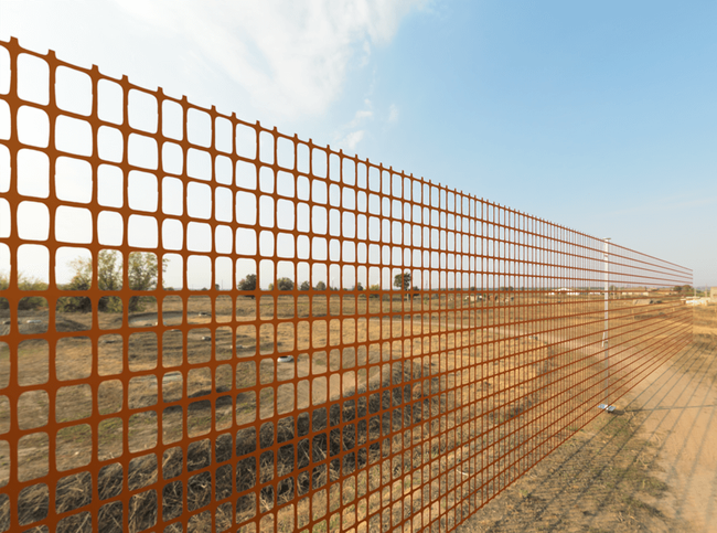 Słupek ogrodzeniowy 150 cm do mocowania siatki