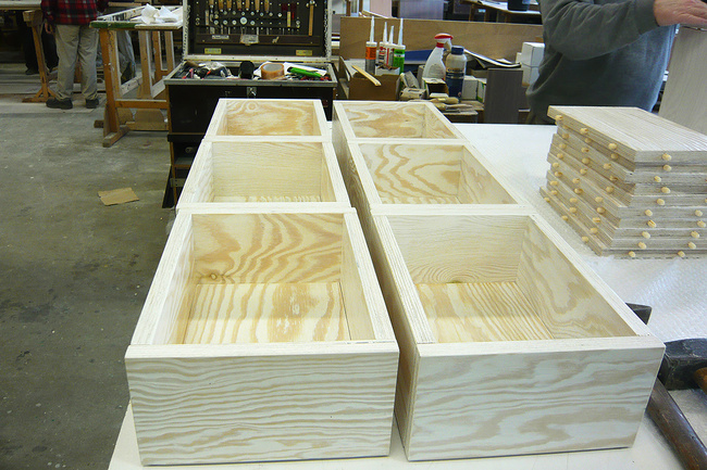 Kołek meblowy Ø6 x 28 mm z tworzywa sztucznego KNAPP – 50 szt.