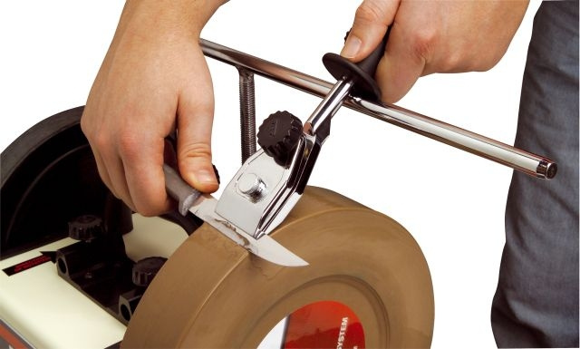 Oprzyrządowanie do ostrzenia noży (JSSG-10)