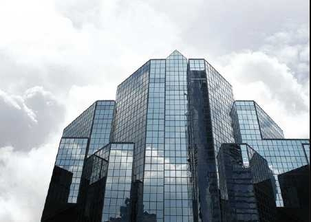 Folia lustro weneckie na okno, refleksyjna, srebrna S-15 szer. 1524 mm