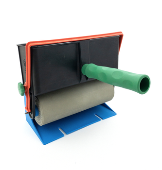 Nakładarka kleju ręczna z wałkiem gumowym, szerokość 200 mm, z podstawą