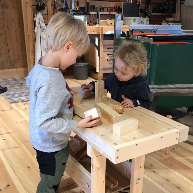 Stół stolarski JUNIOR/SENIOR z dwoma podstawami Sjöbergs